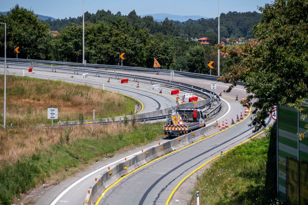 obras no nó da autoestrada